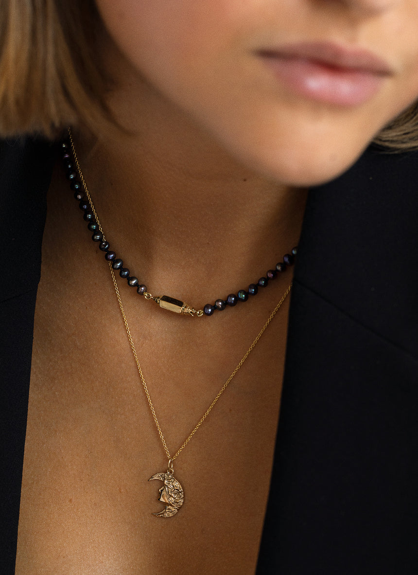 Tatum black pearl necklace 14k gold