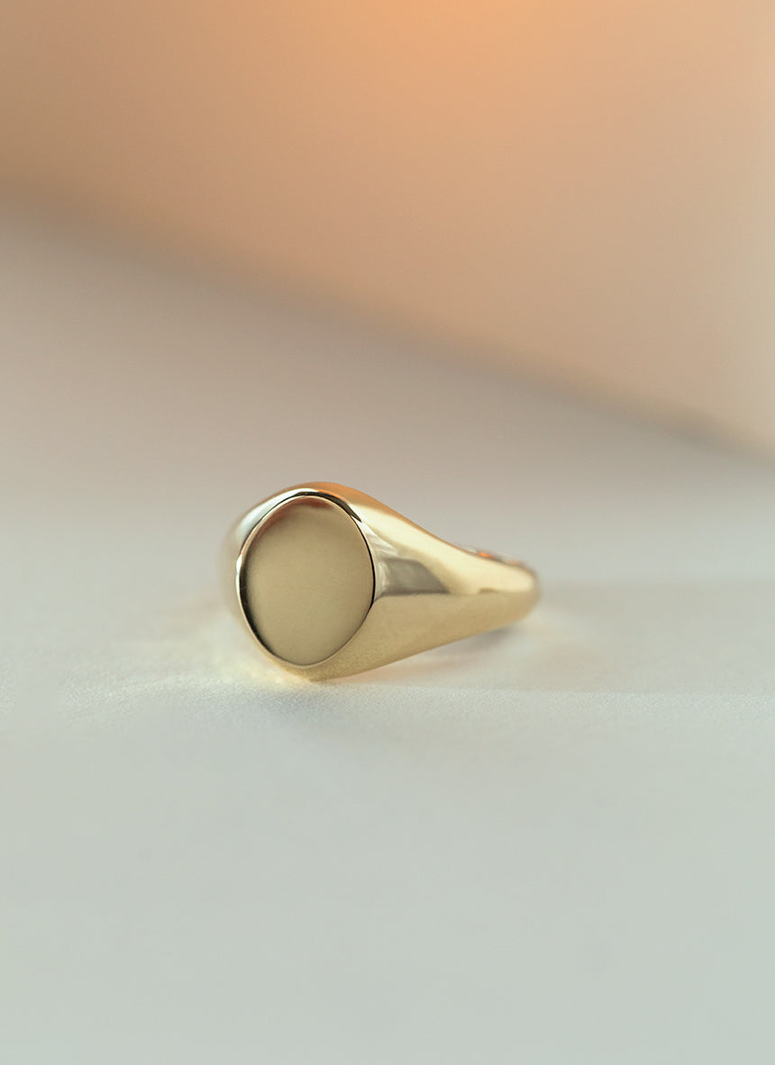 Jagger signet ring 14k gold