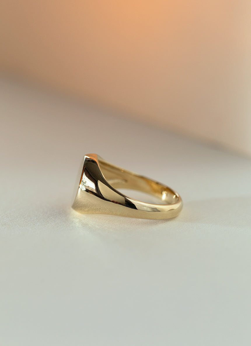 Jagger signet ring 14k gold