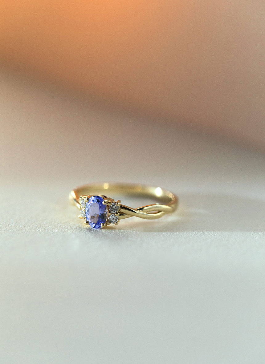 Jaimy diamond tanzanite ring 14k gold