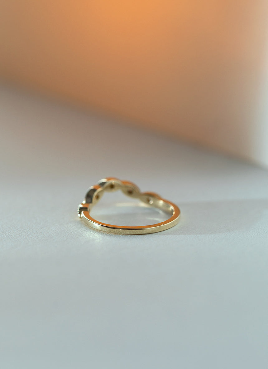 Joshi diamanten curve ring 14k goud