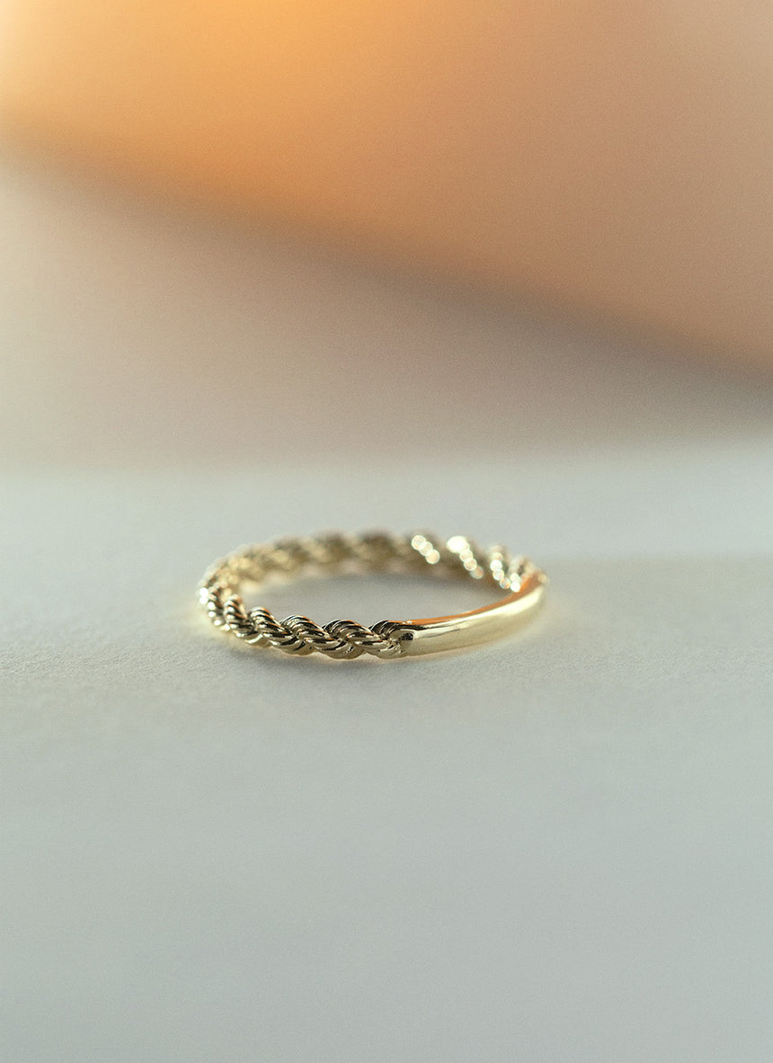 Rope ring 14k gold